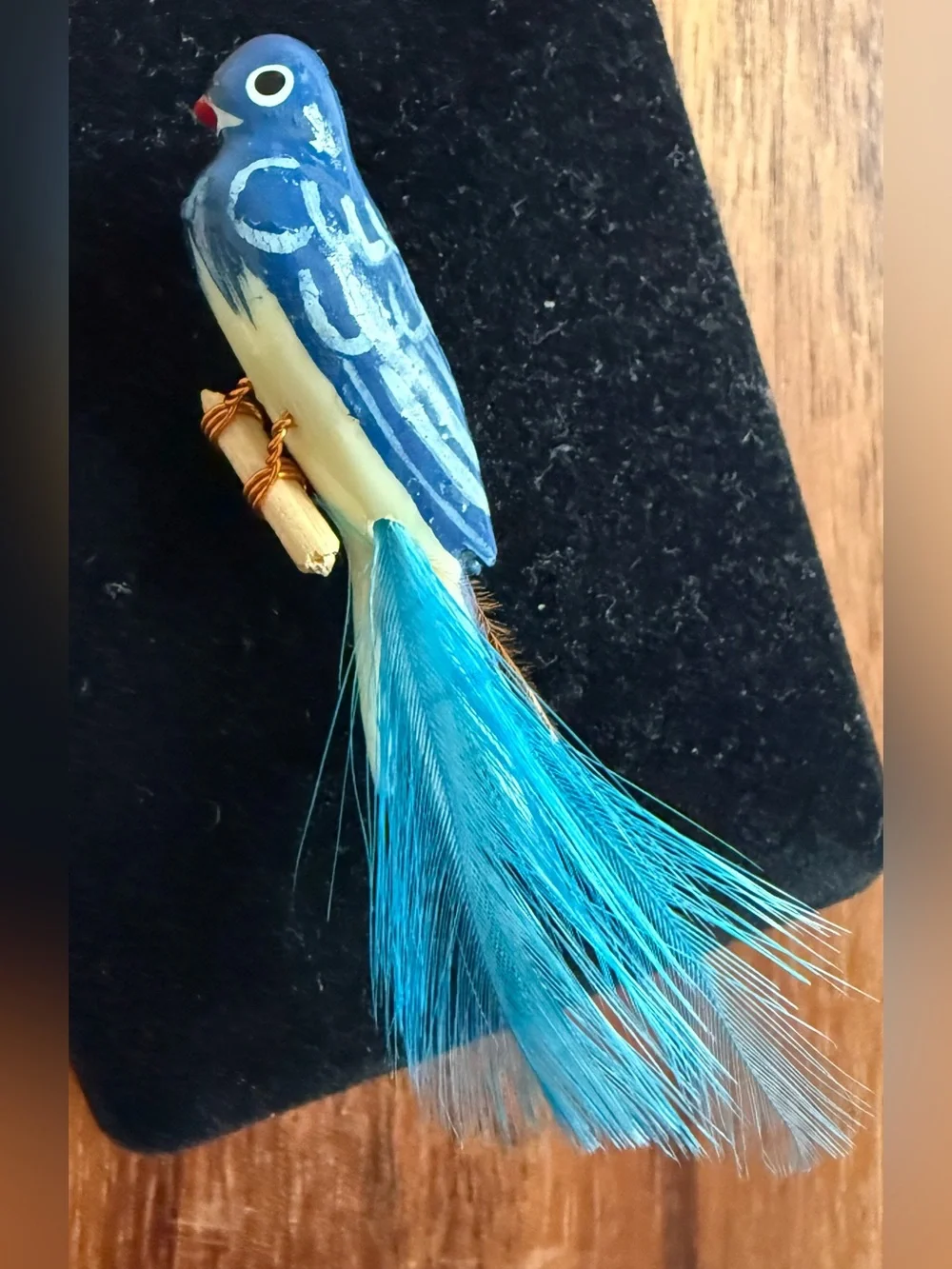 Vintage Blue Real Feather Bird Brooch Pin Wooden Blue & Cream